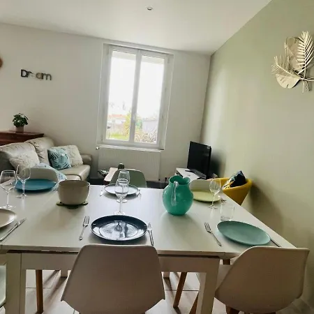 Maison De Calme Pour 4-6 Personnes Semesterbostad