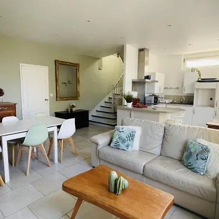 Maison De Calme Pour 4-6 Personnes Semesterbostad