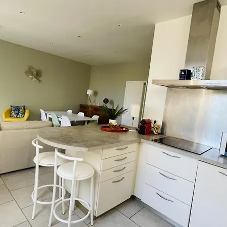 Holiday home Maison De Calme Pour 4-6 Personnes
